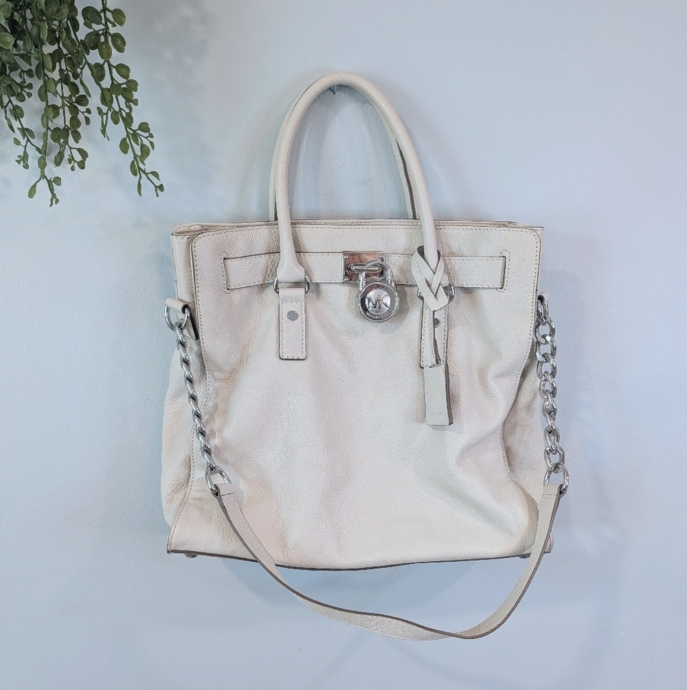 Michael Kors hamilton Safiano Ivory Leather Tote with Silver Lock And Chain